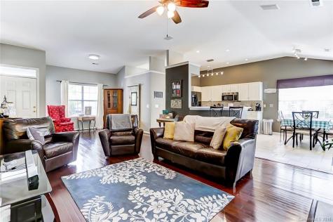 3913 Leghorn Court Charlotte NC 28215