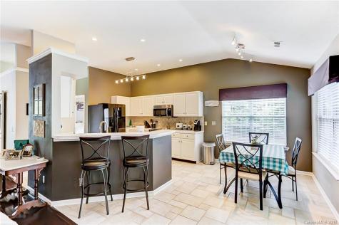3913 Leghorn Court Charlotte NC 28215