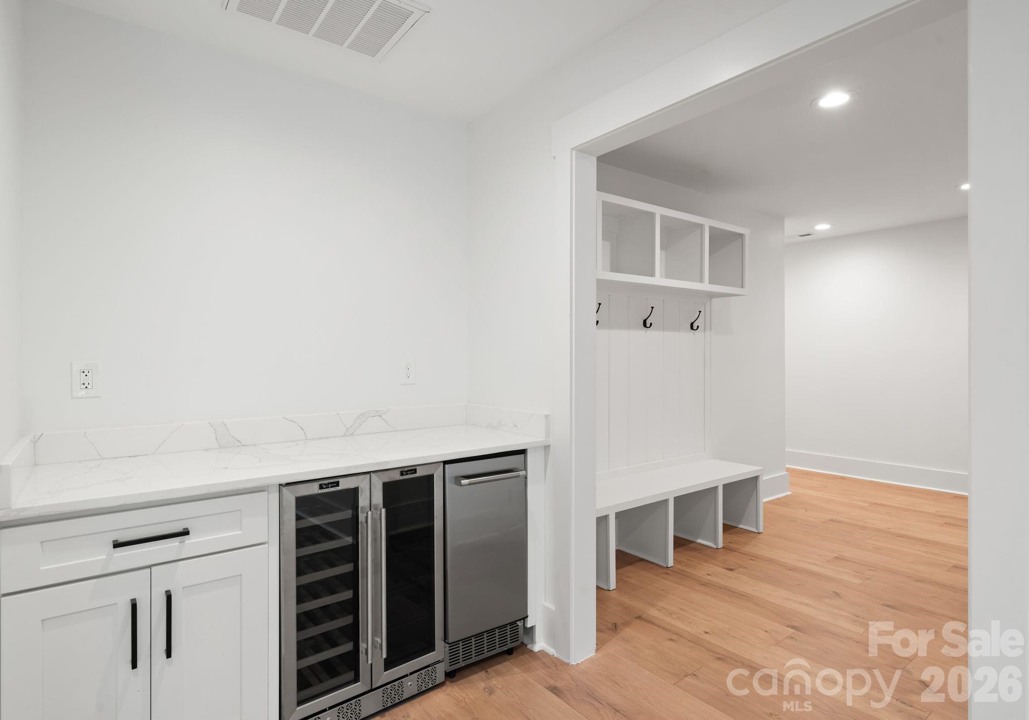 621 Poindexter Drive Charlotte NC 28209
