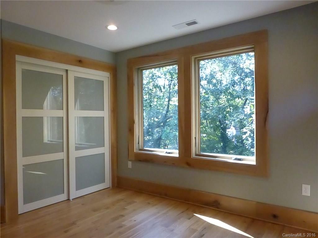 49 Gash Farm Road Asheville NC 28805