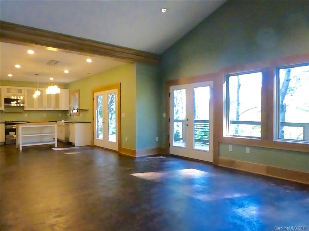 49 Gash Farm Road Asheville NC 28805