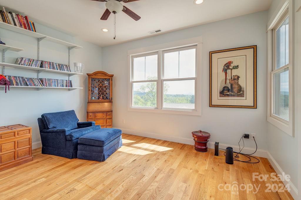 406 Kessler Place Asheville NC 28804