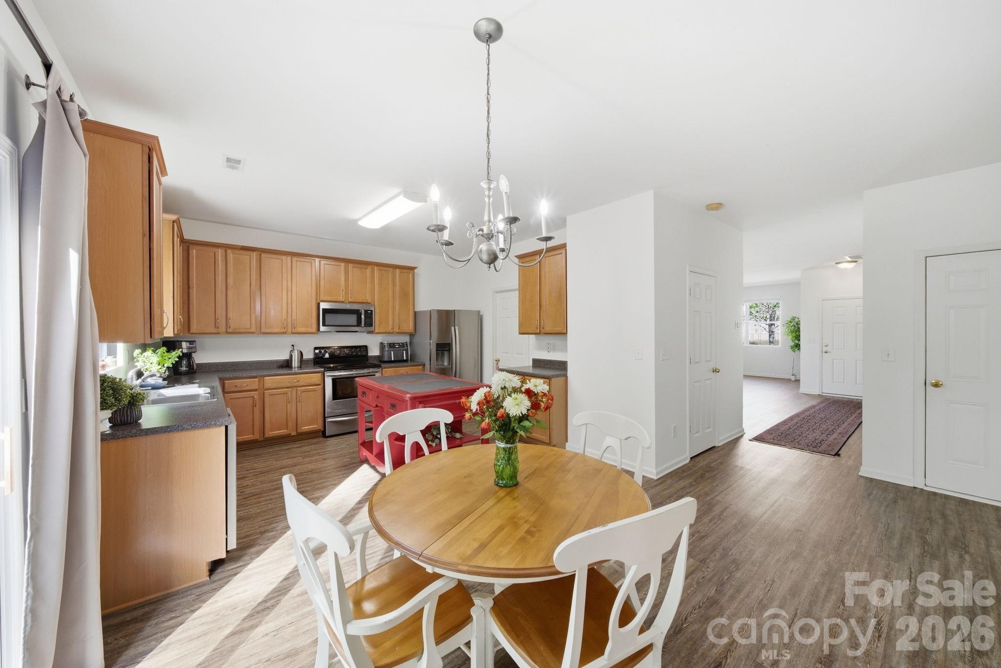 2306 Nettleton Court Matthews NC 28105