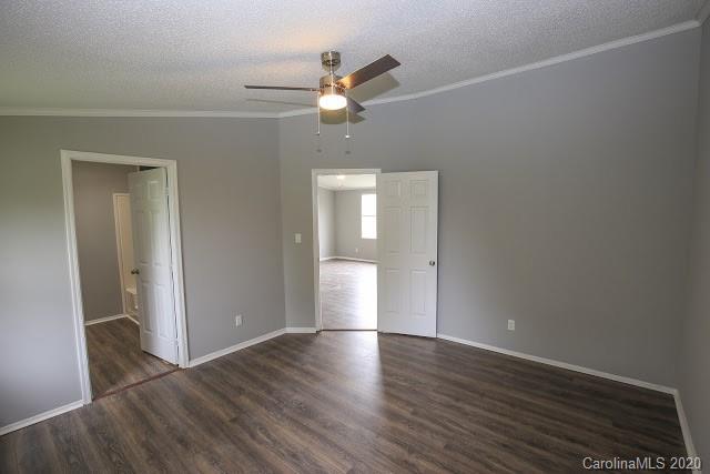 348 S Hawthorne Street Mount Holly NC 28120