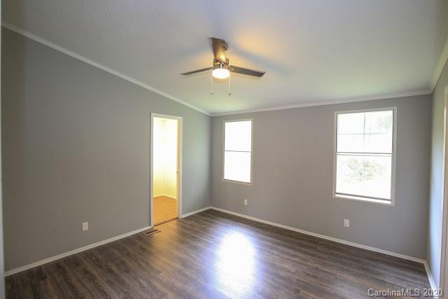 348 S Hawthorne Street Mount Holly NC 28120