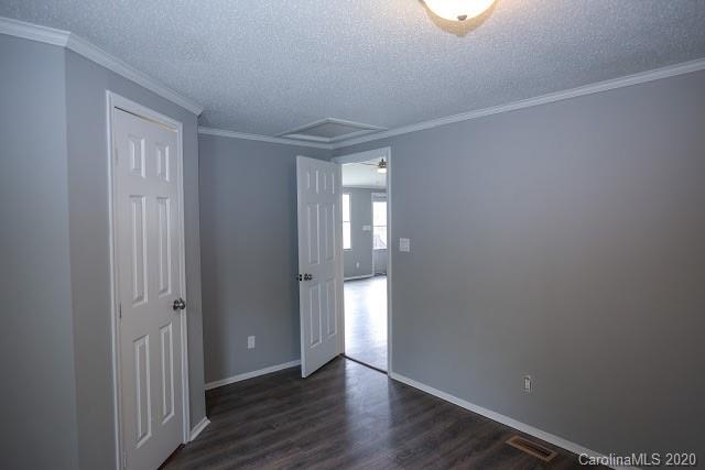 348 S Hawthorne Street Mount Holly NC 28120