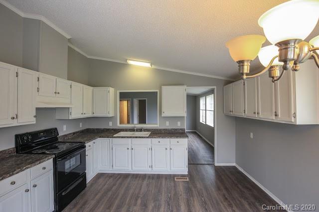 348 S Hawthorne Street Mount Holly NC 28120