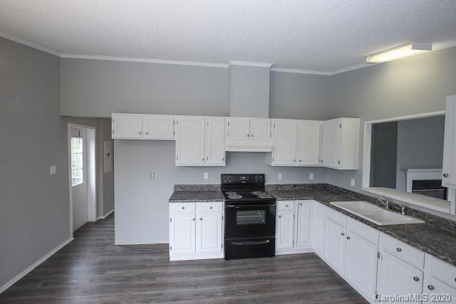 348 S Hawthorne Street Mount Holly NC 28120