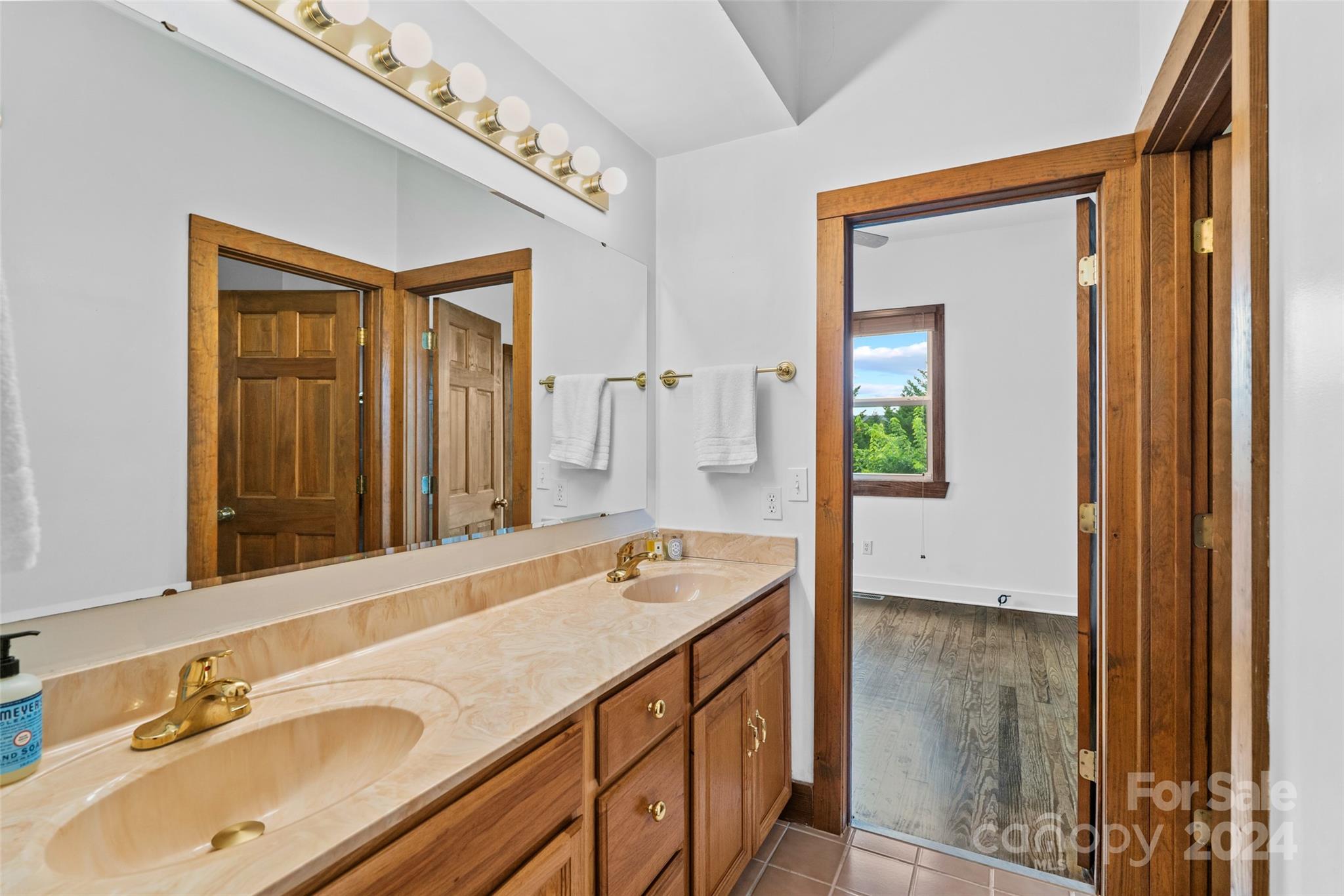 50 Alpine Way Weaverville NC 28787