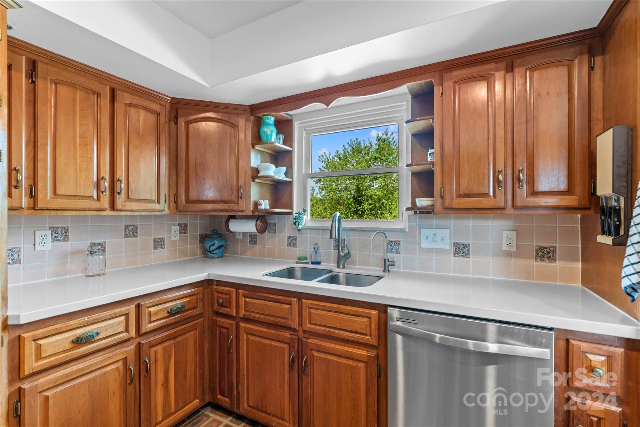 50 Alpine Way Weaverville NC 28787