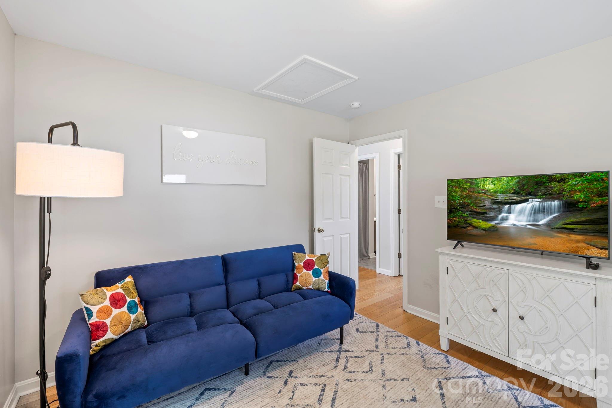 33 Madison Street Asheville NC 28801