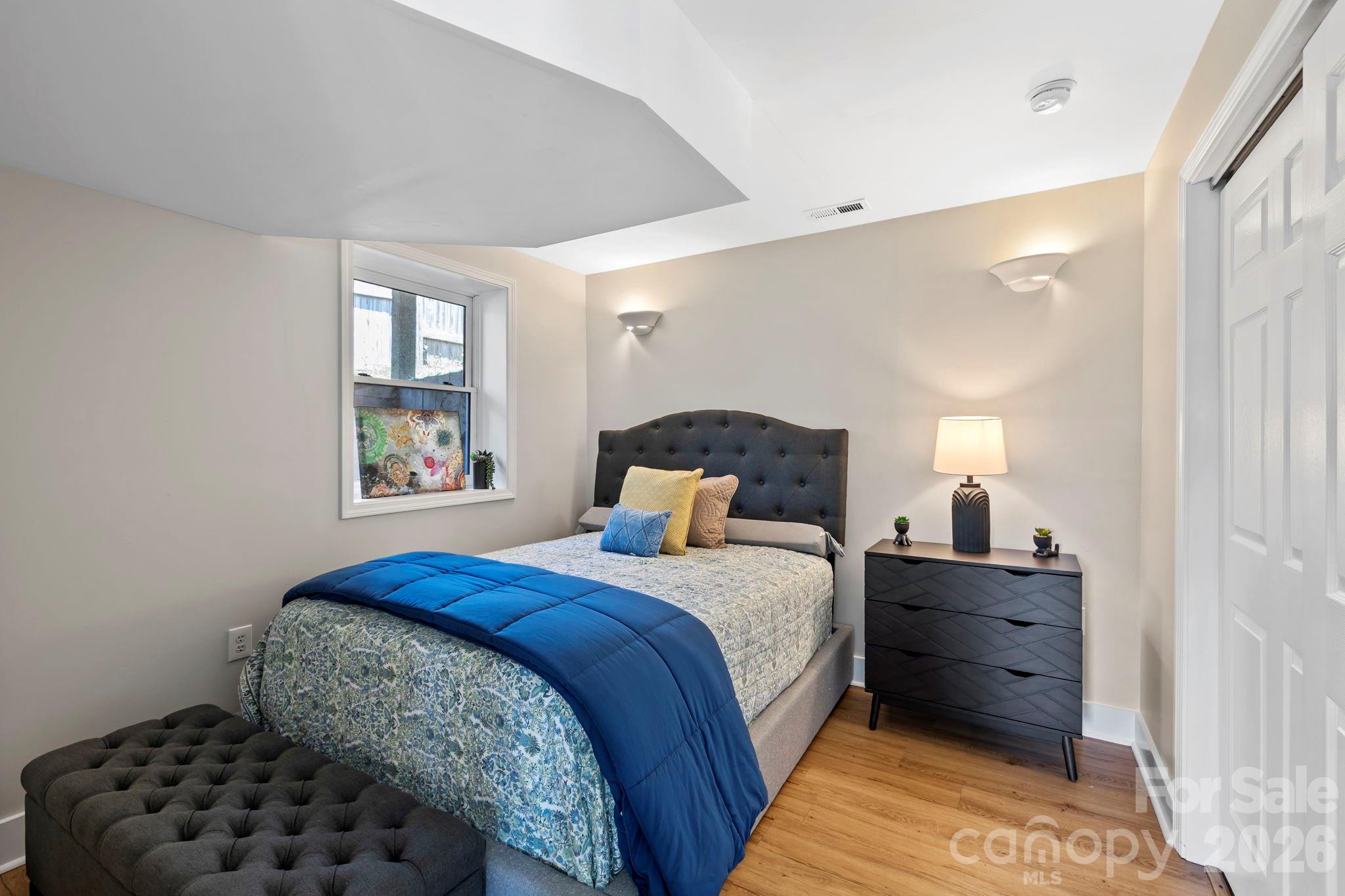 33 Madison Street Asheville NC 28801