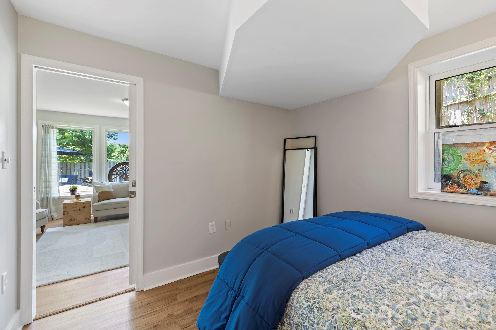 33 Madison Street Asheville NC 28801