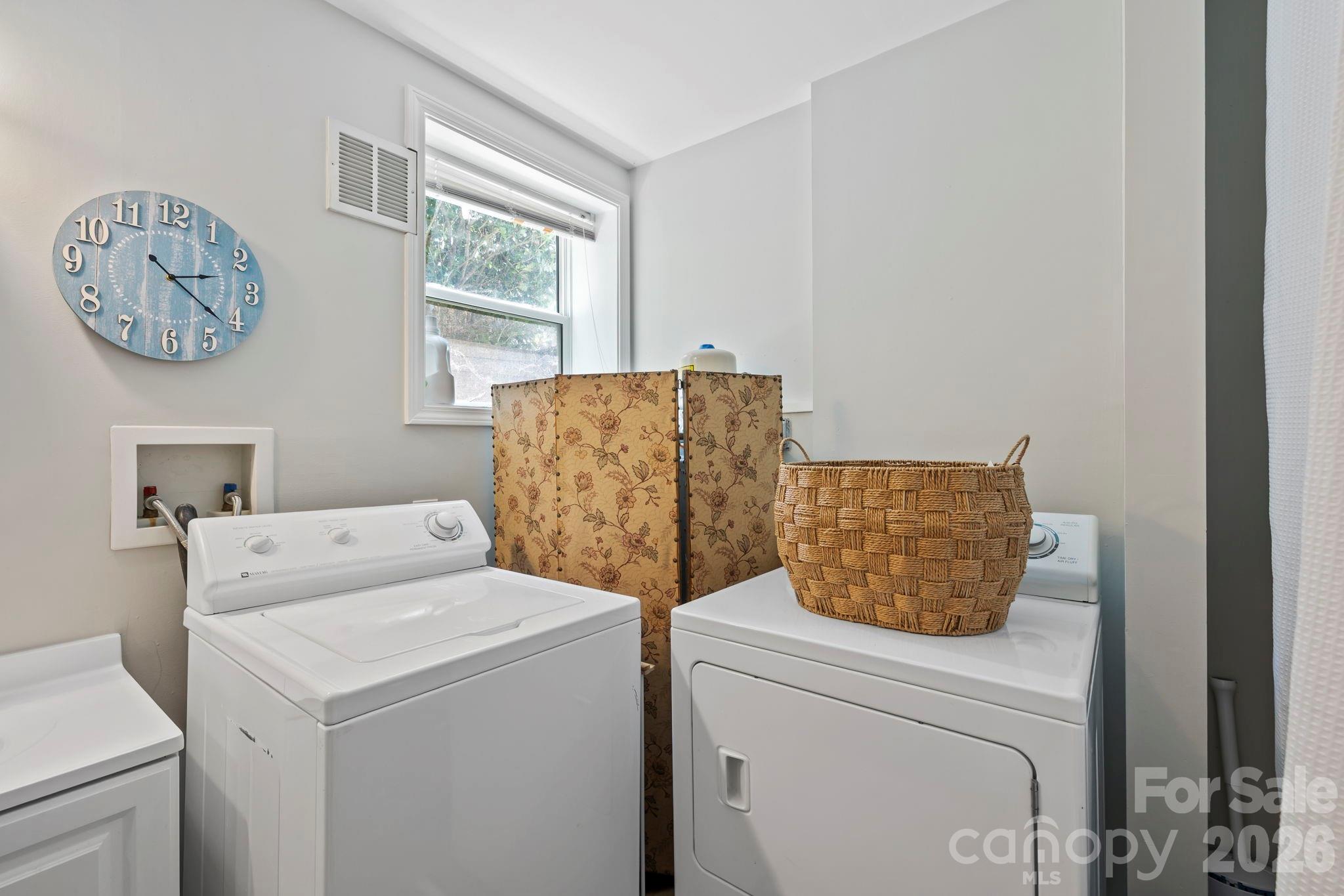 33 Madison Street Asheville NC 28801