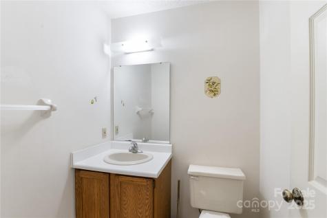 6 Stephanie Lane Asheville NC 28805