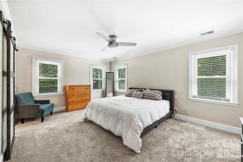 5525 Lancelot Drive Charlotte NC 28270