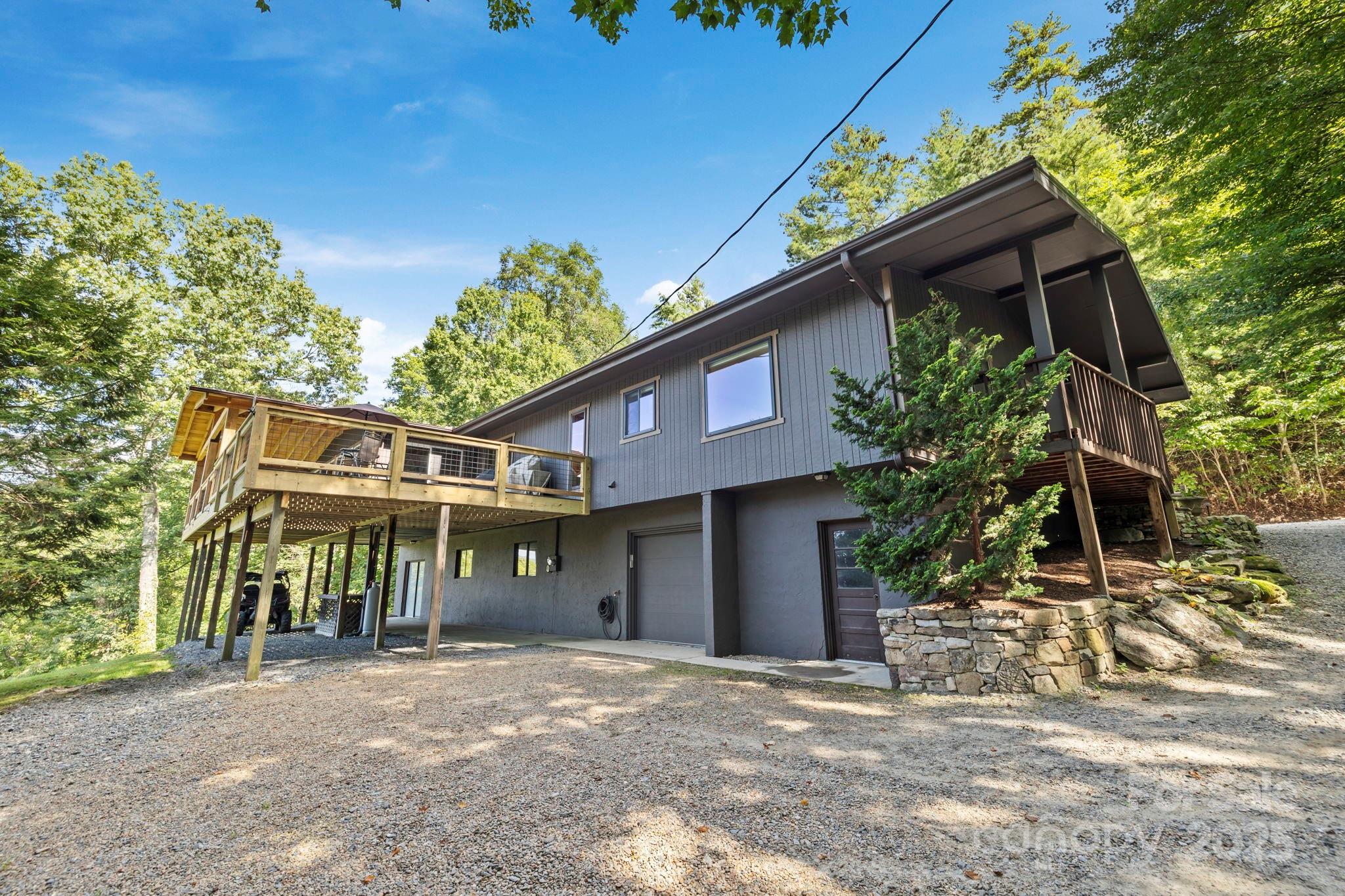 658 Johnson Road Brevard NC 28712