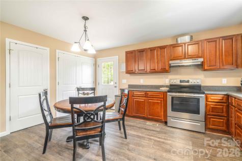 6925 S Nc Highway 150 Highway Lexington NC 27295