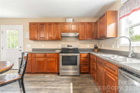 6925 S Nc Highway 150 Highway Lexington NC 27295