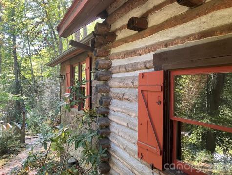 12 Victoria Rose Lane Waynesville NC 28785