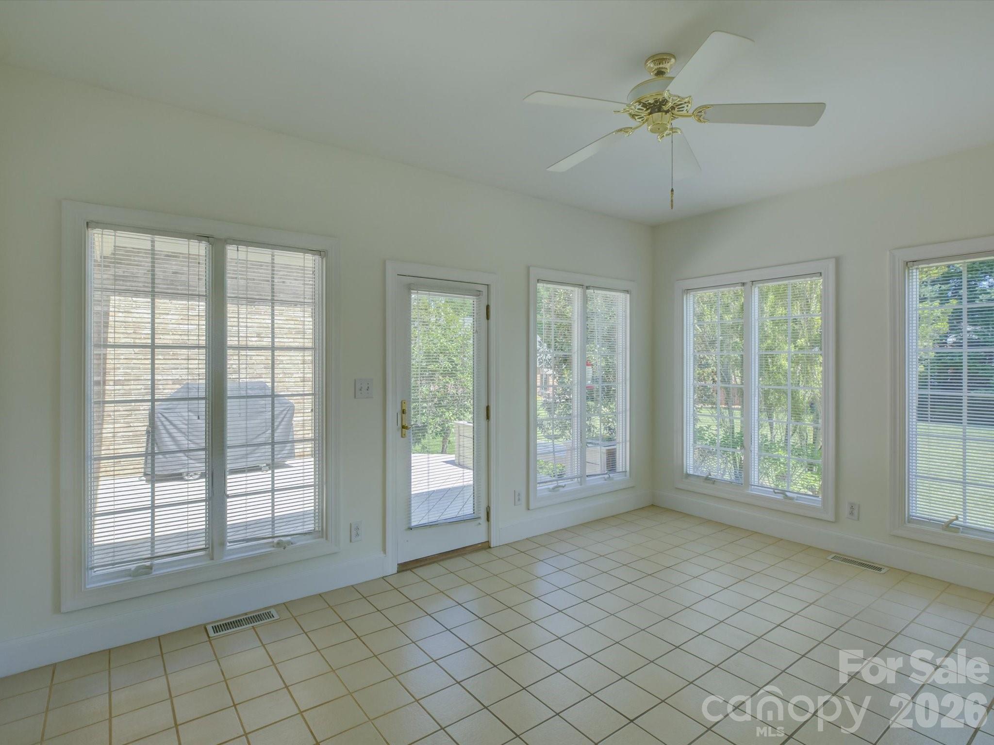 2980 Robinwood Road Gastonia NC 28054