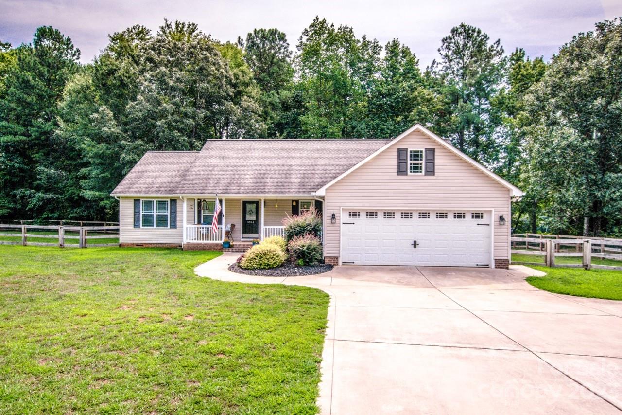 5764 Grassy Creek Road Denver NC 28037