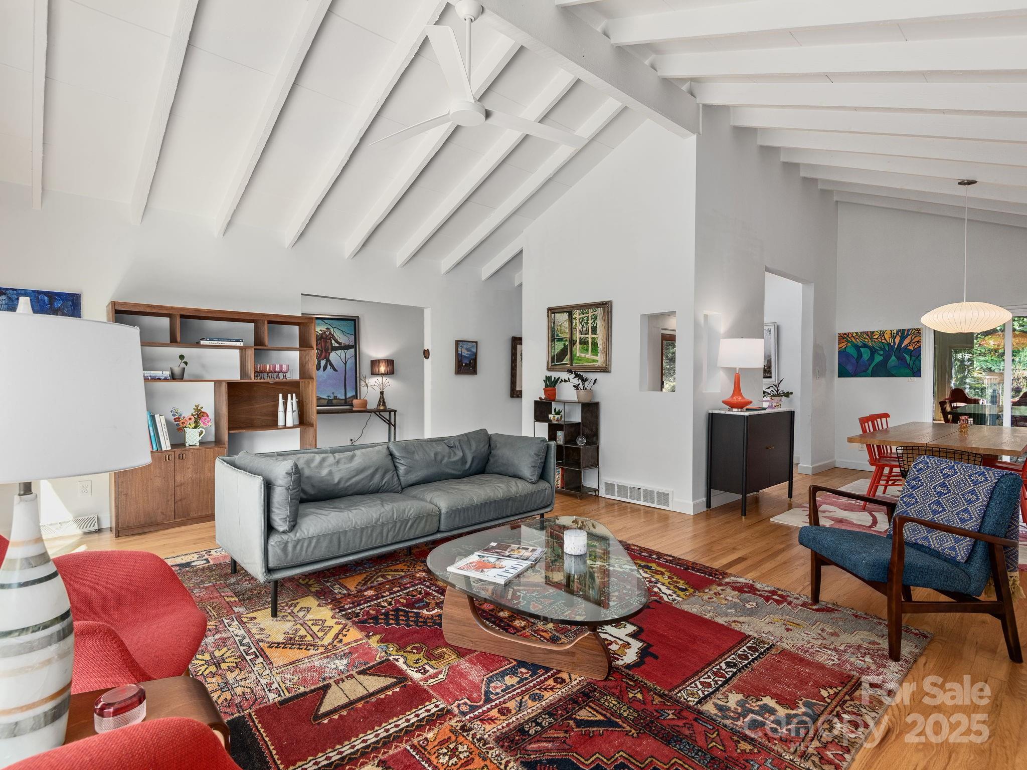 21 Woodbury Road Asheville NC 28804