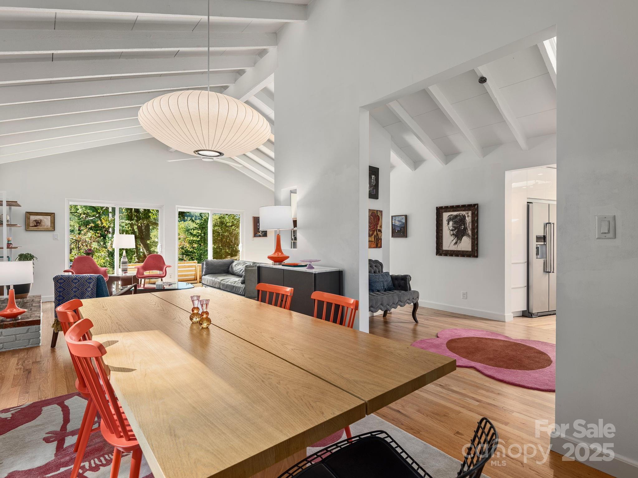 21 Woodbury Road Asheville NC 28804