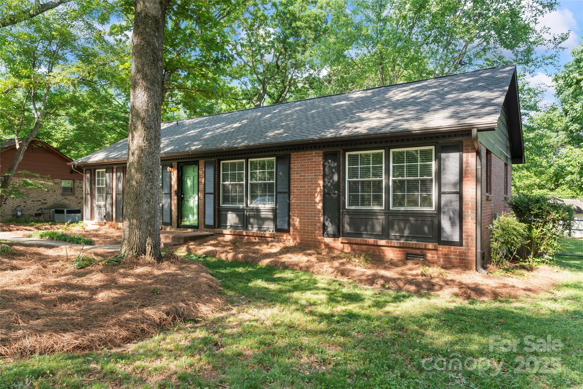 606 Deer Creek Drive Matthews NC 28105