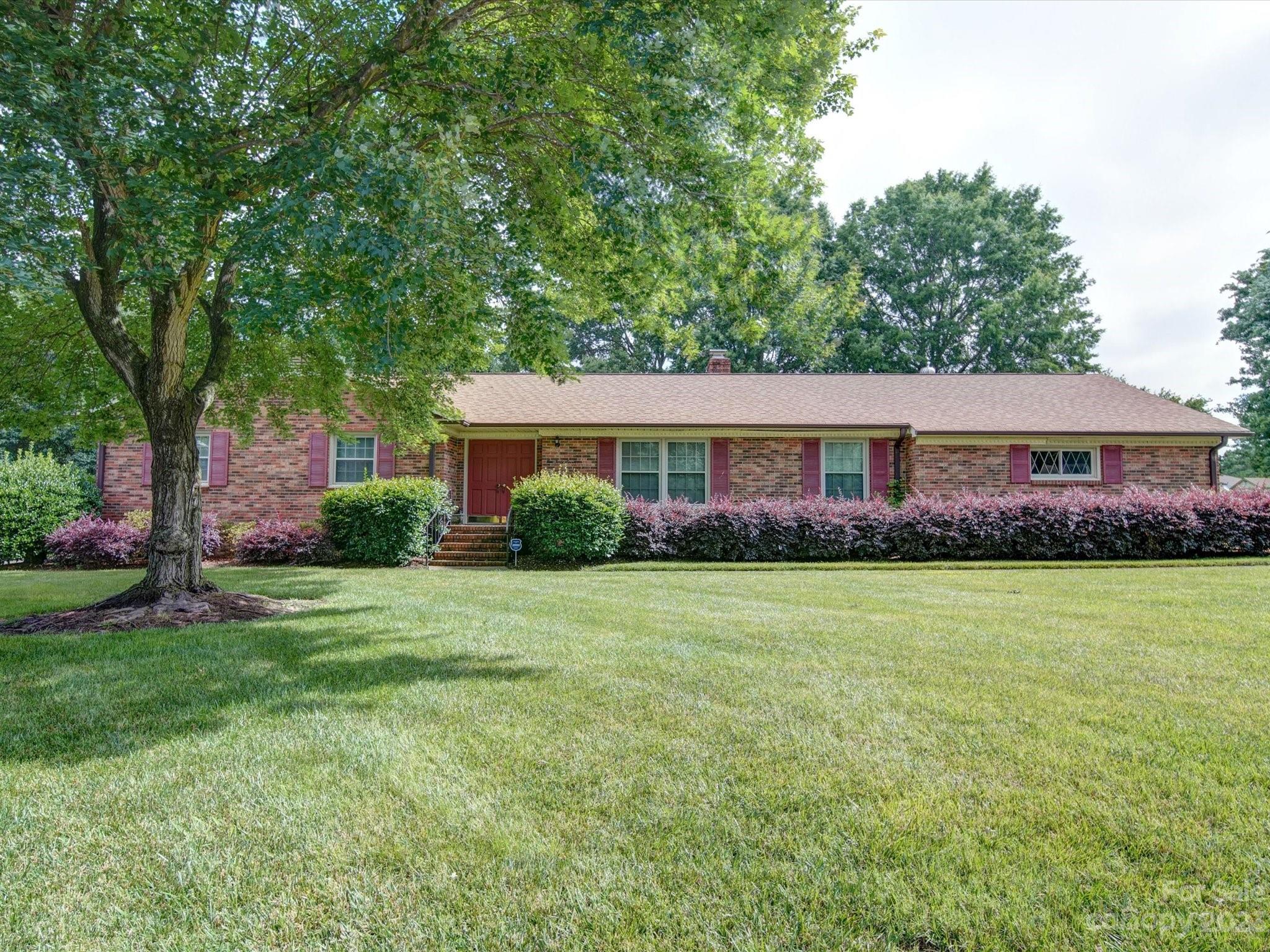 1047 Belmorrow Drive Charlotte NC 28214