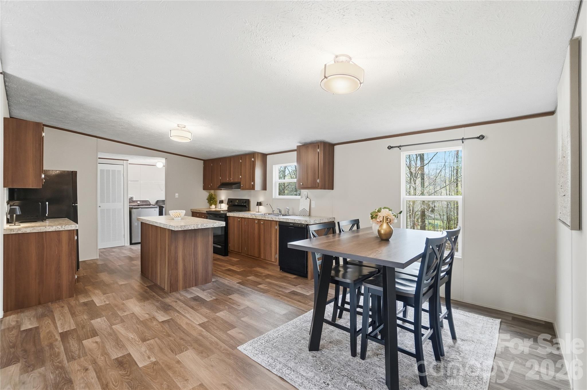 6094 Burnhurst Lane Denver NC 28037