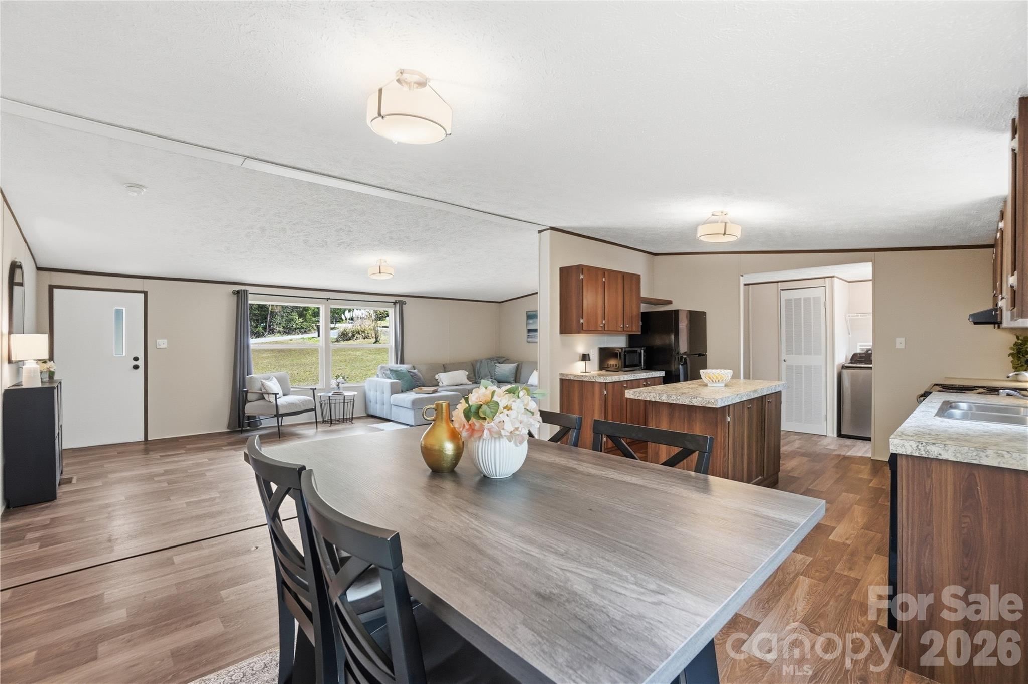 6094 Burnhurst Lane Denver NC 28037