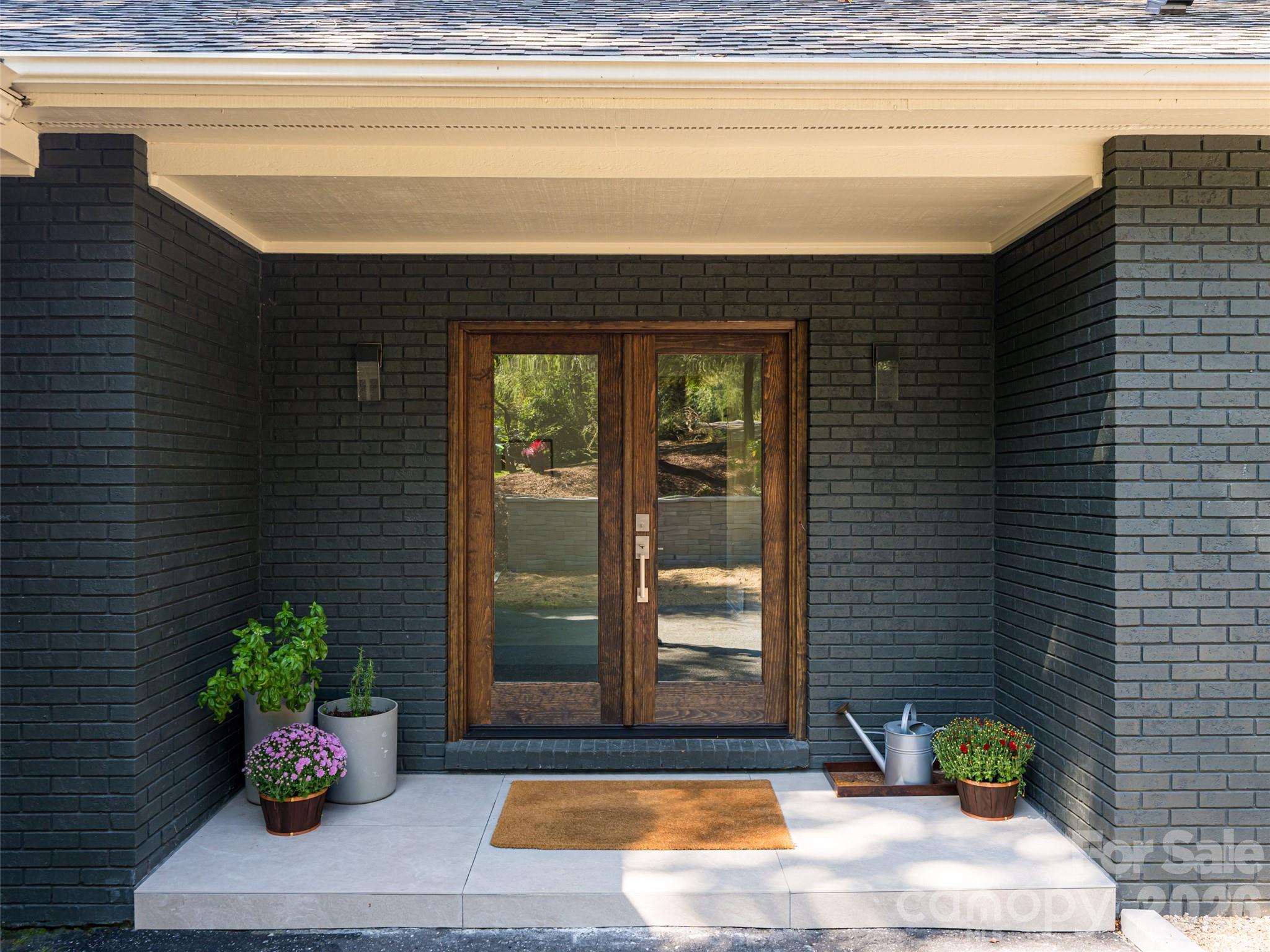 17 Beaverdam Court Asheville NC 28804