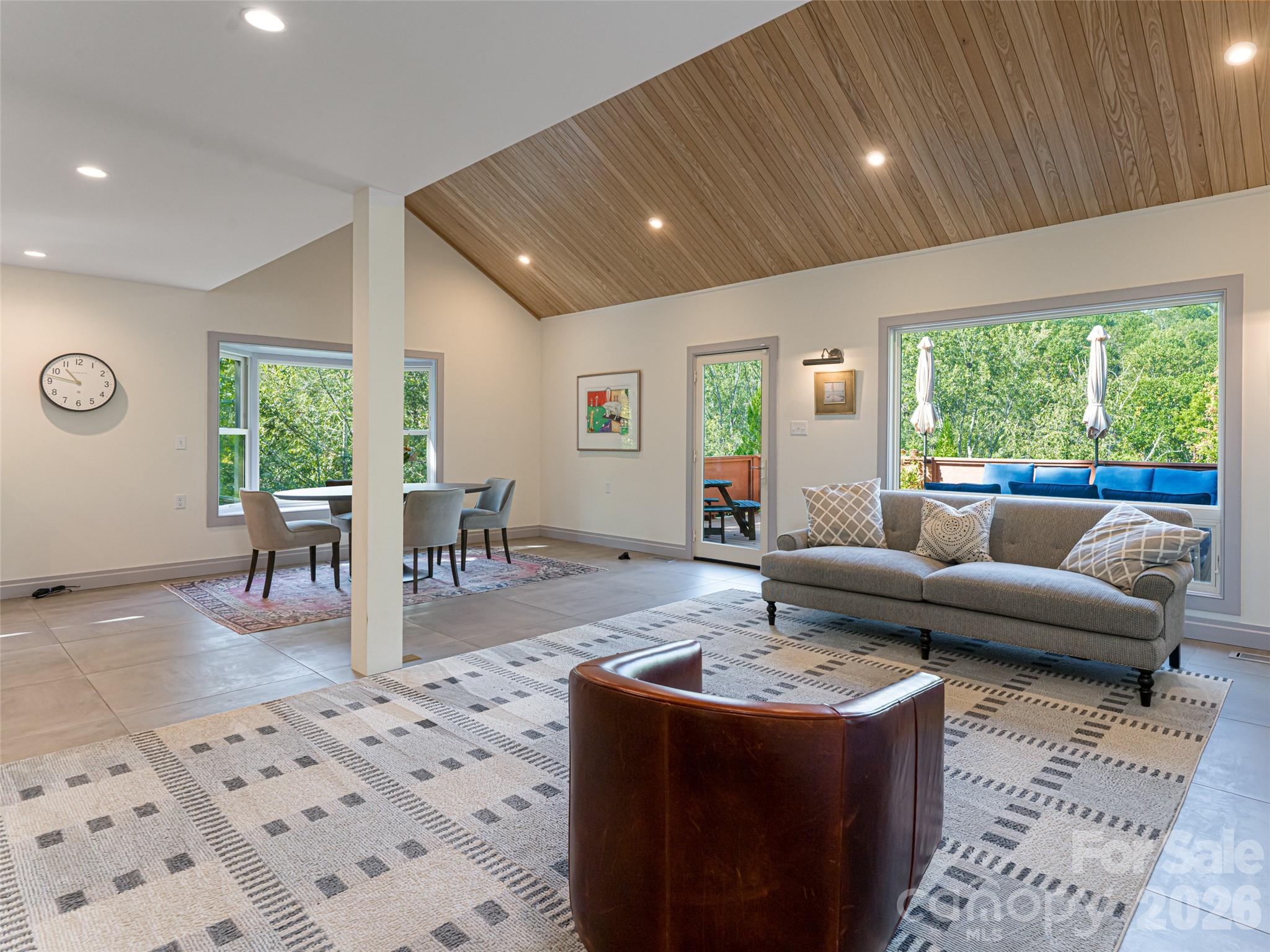 17 Beaverdam Court Asheville NC 28804