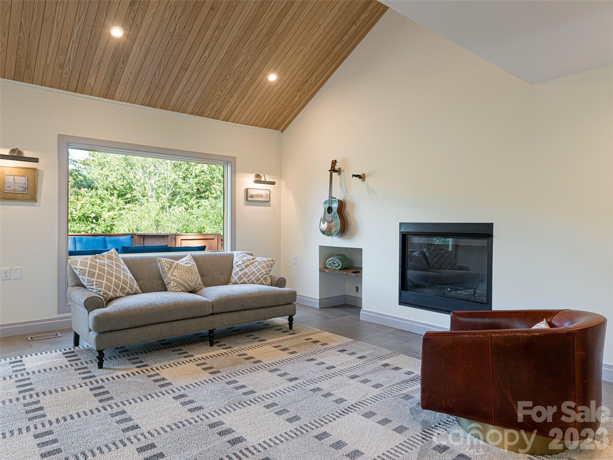 17 Beaverdam Court Asheville NC 28804