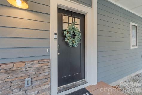94 Silver Fox Ridge Beech Mountain NC 28604