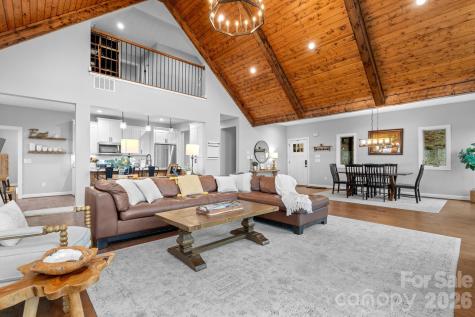 94 Silver Fox Ridge Beech Mountain NC 28604