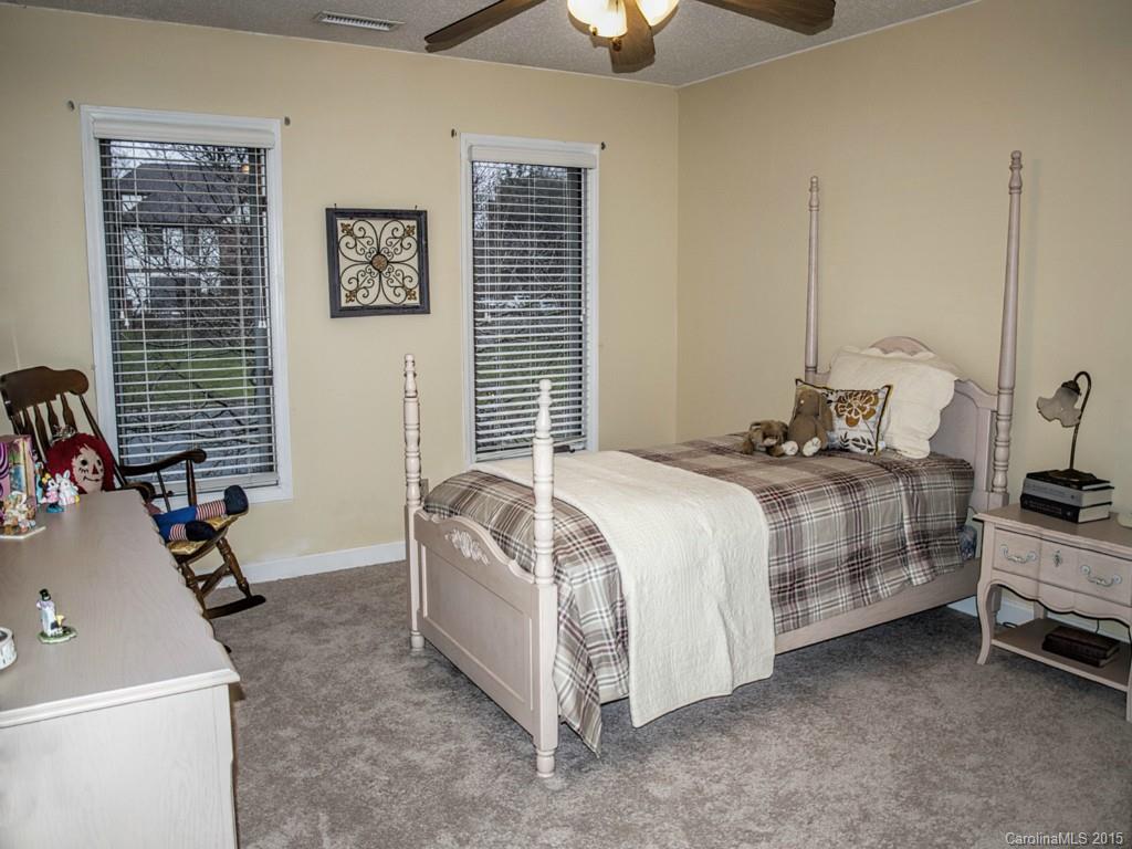 211 Rose Arbor Lane Matthews NC 28105