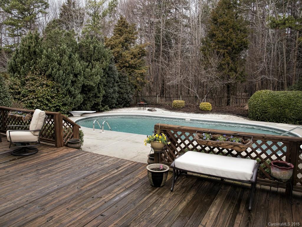 211 Rose Arbor Lane Matthews NC 28105