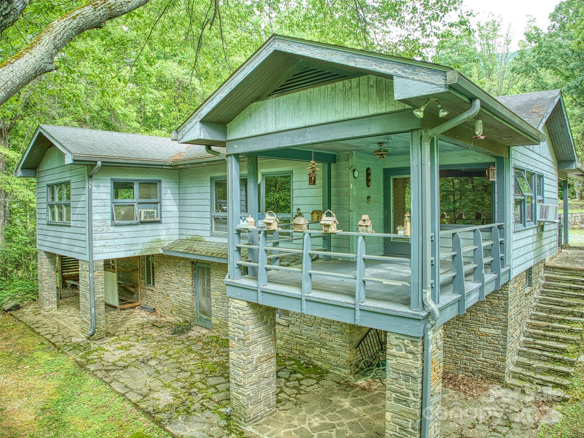 88 Laurel Loop Maggie Valley NC 28751