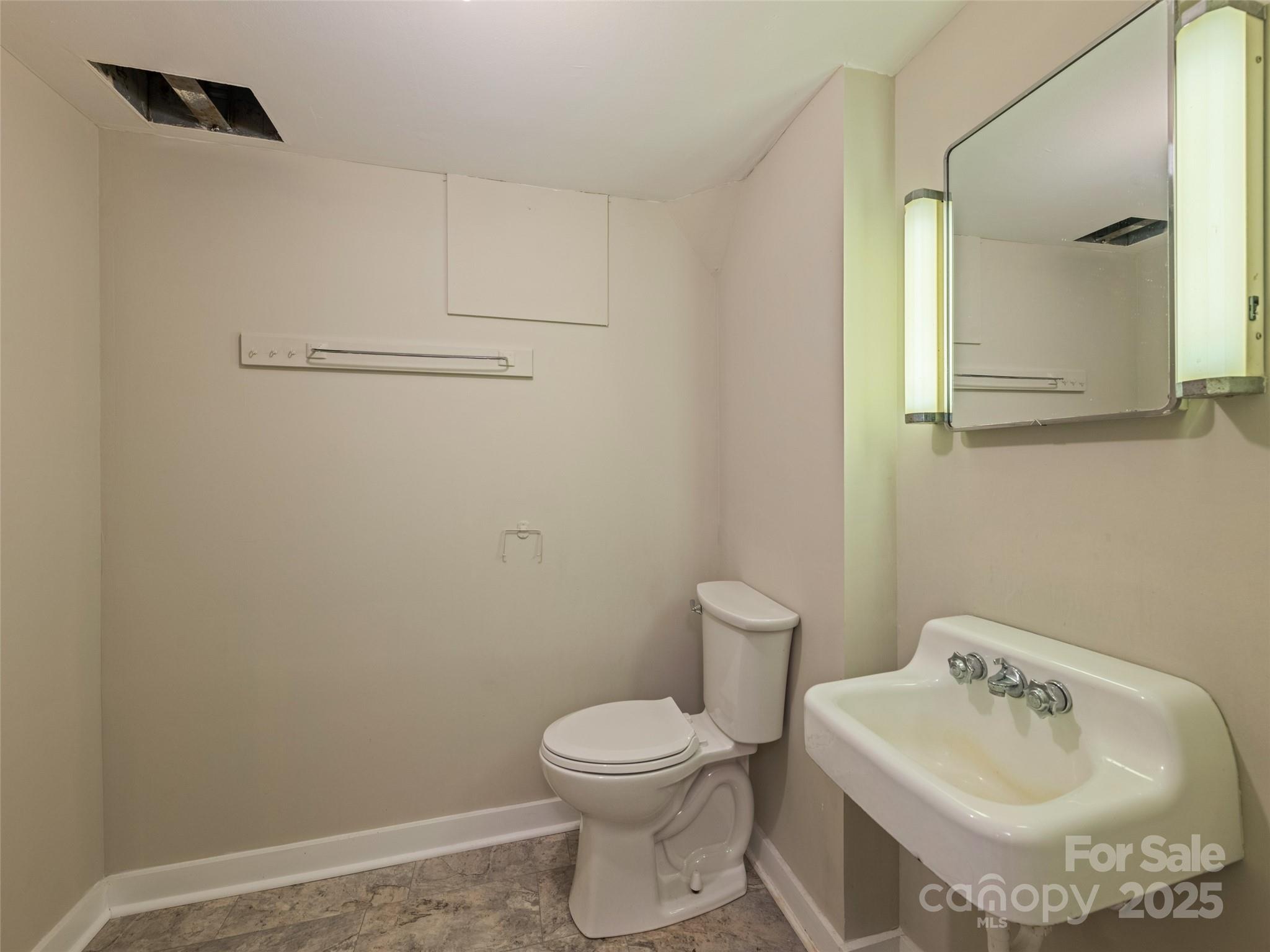 88 Laurel Loop Maggie Valley NC 28751