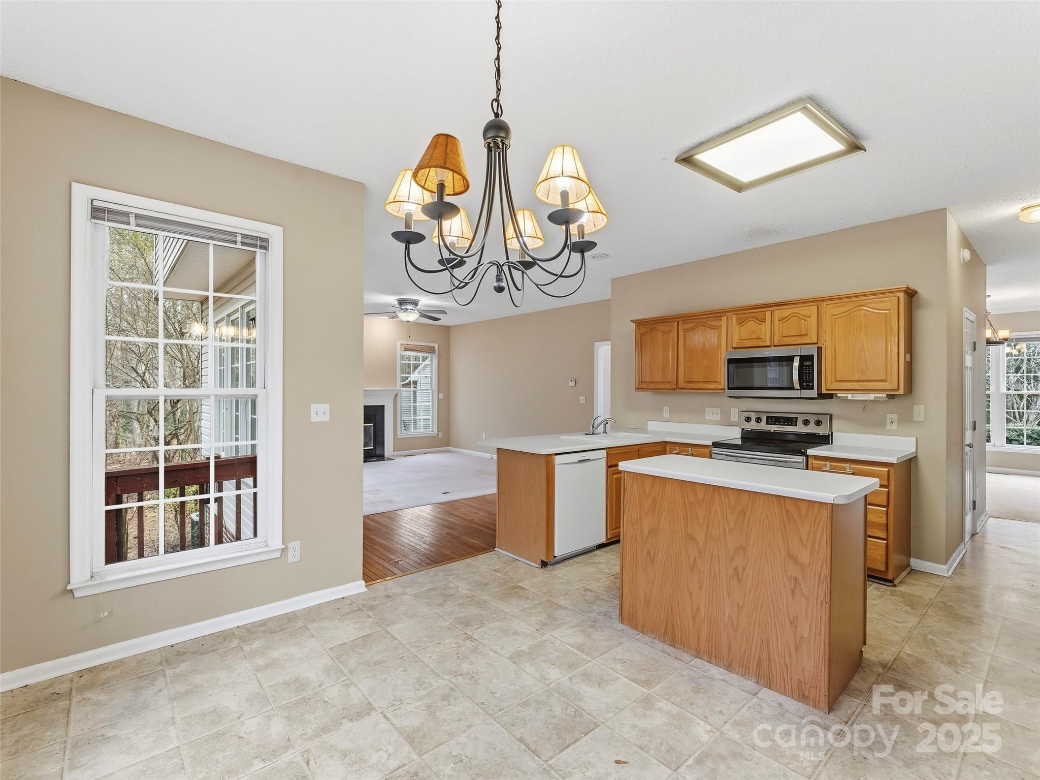 613 Carolina Holly Way Fletcher NC 28732