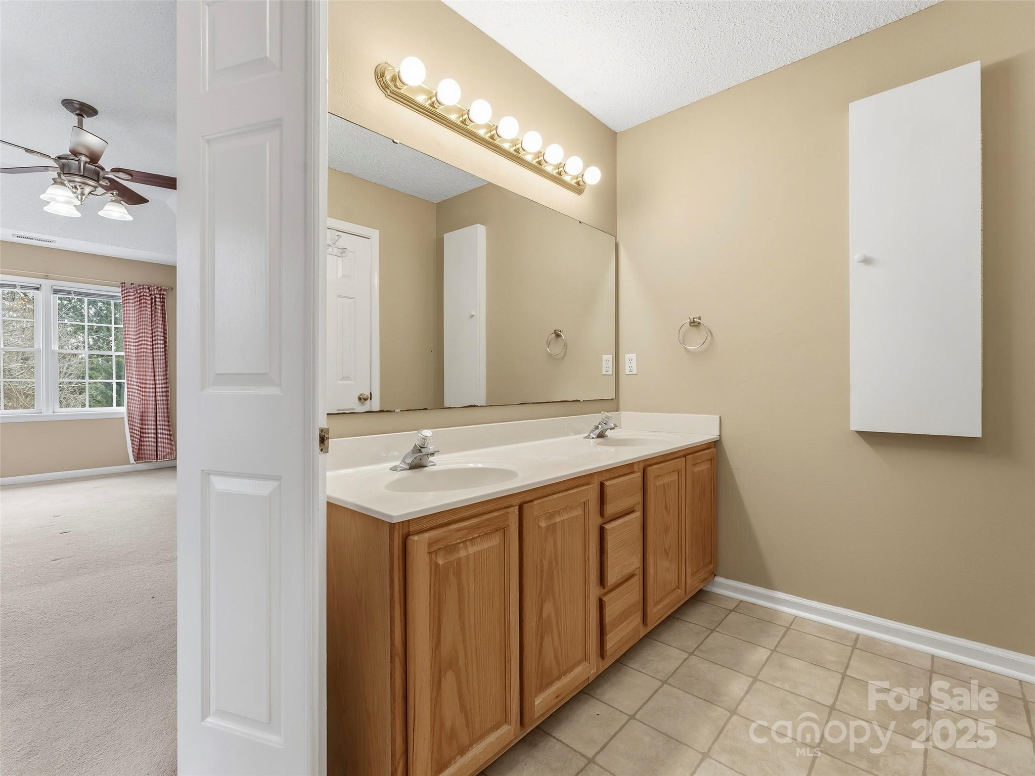 613 Carolina Holly Way Fletcher NC 28732