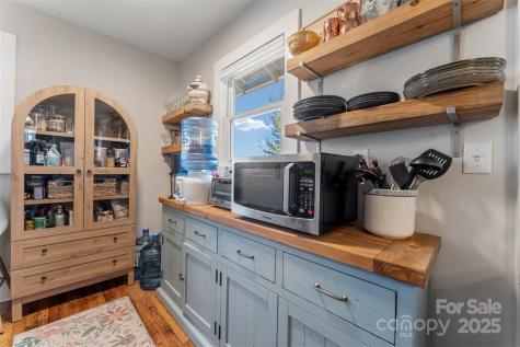 53 Euclid Boulevard Asheville NC 28806