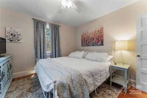 53 Euclid Boulevard Asheville NC 28806