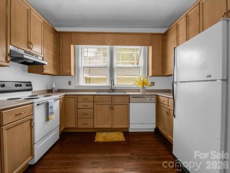 203 Court Street Rutherfordton NC 28139