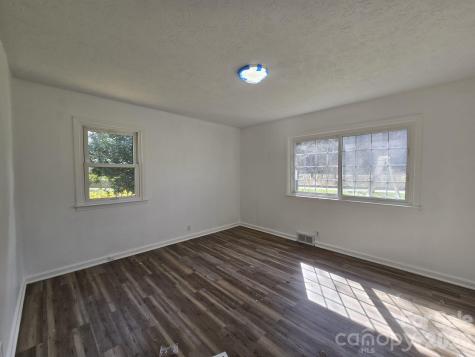 1797 Calvin Edney Road Mars Hill NC 28754