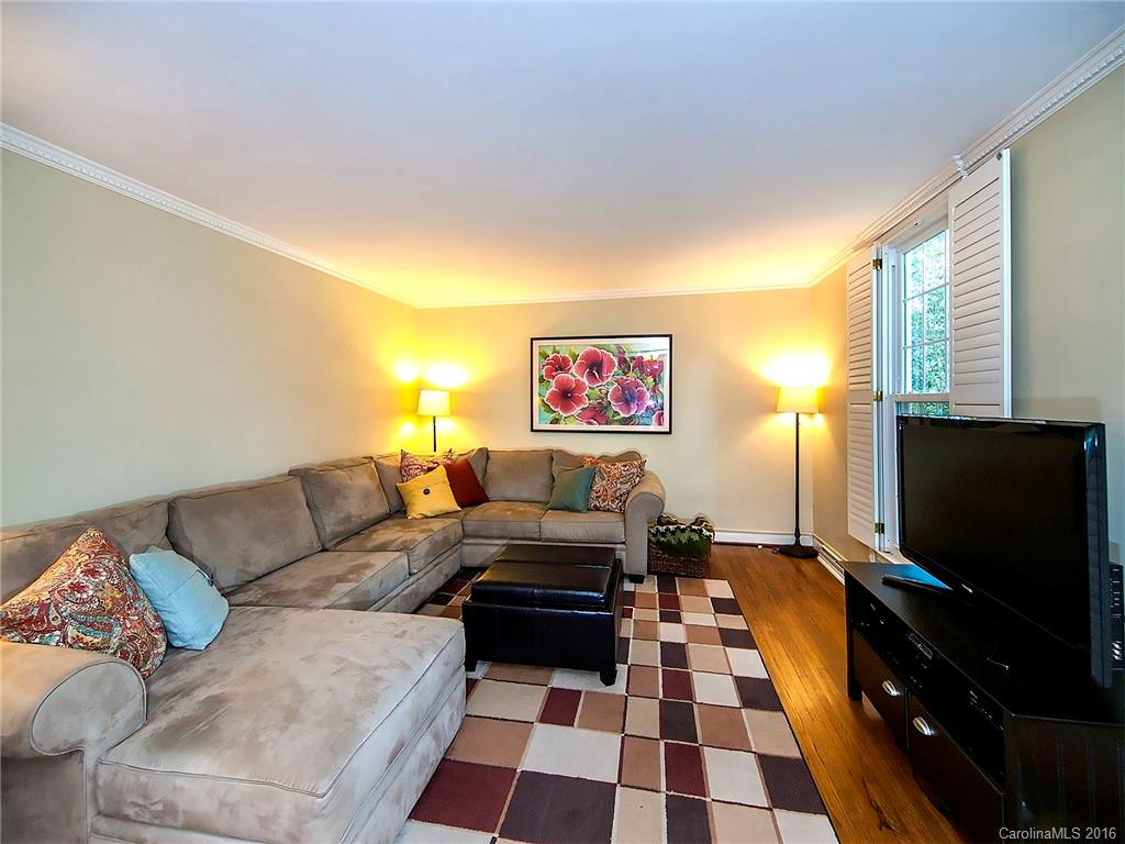 5801 Bellechasse Street Charlotte NC 28210