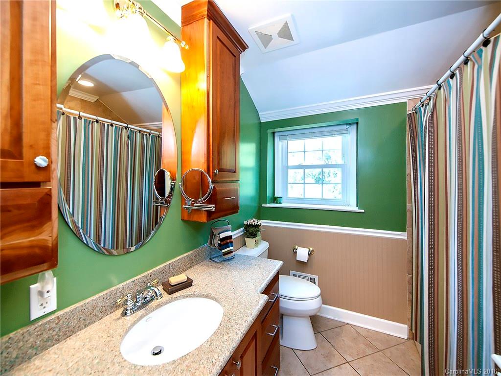 5801 Bellechasse Street Charlotte NC 28210