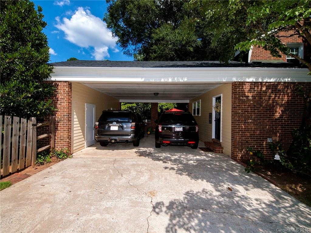 5801 Bellechasse Street Charlotte NC 28210